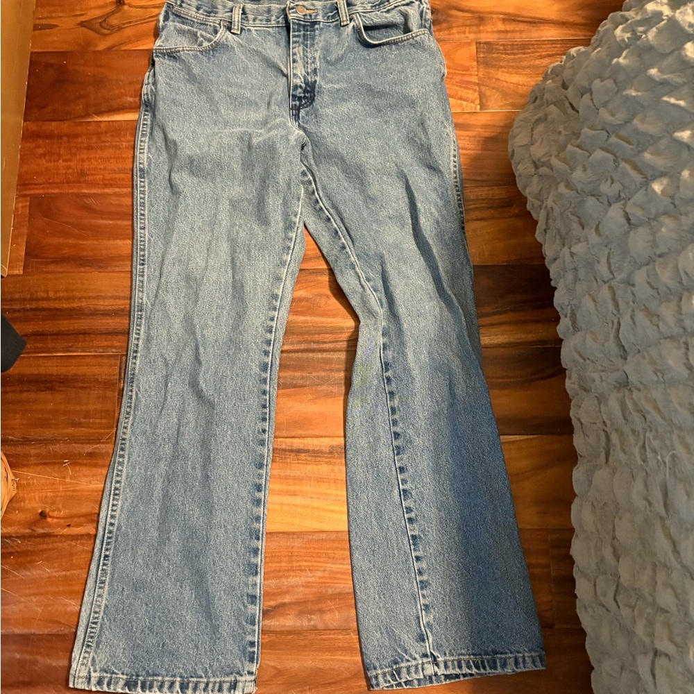 Vintage Wrangler High Rise Straight Leg Jeans 32x30 Classic‎ Blue Denim (0337)